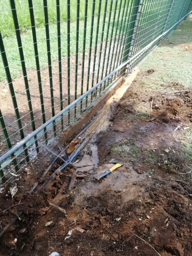 Water pipe investigation along a boundary fence